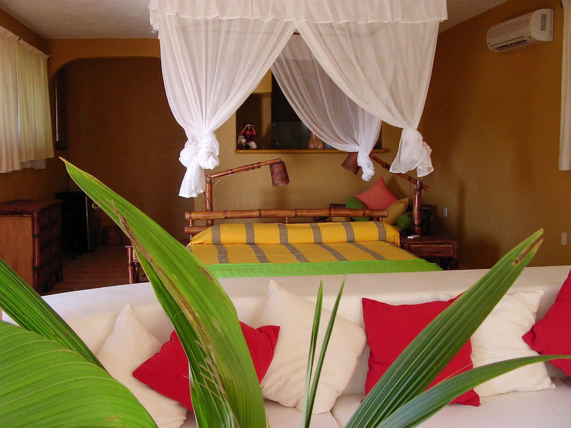 Casa Kaukan Zihuatanejo Bagian luar foto